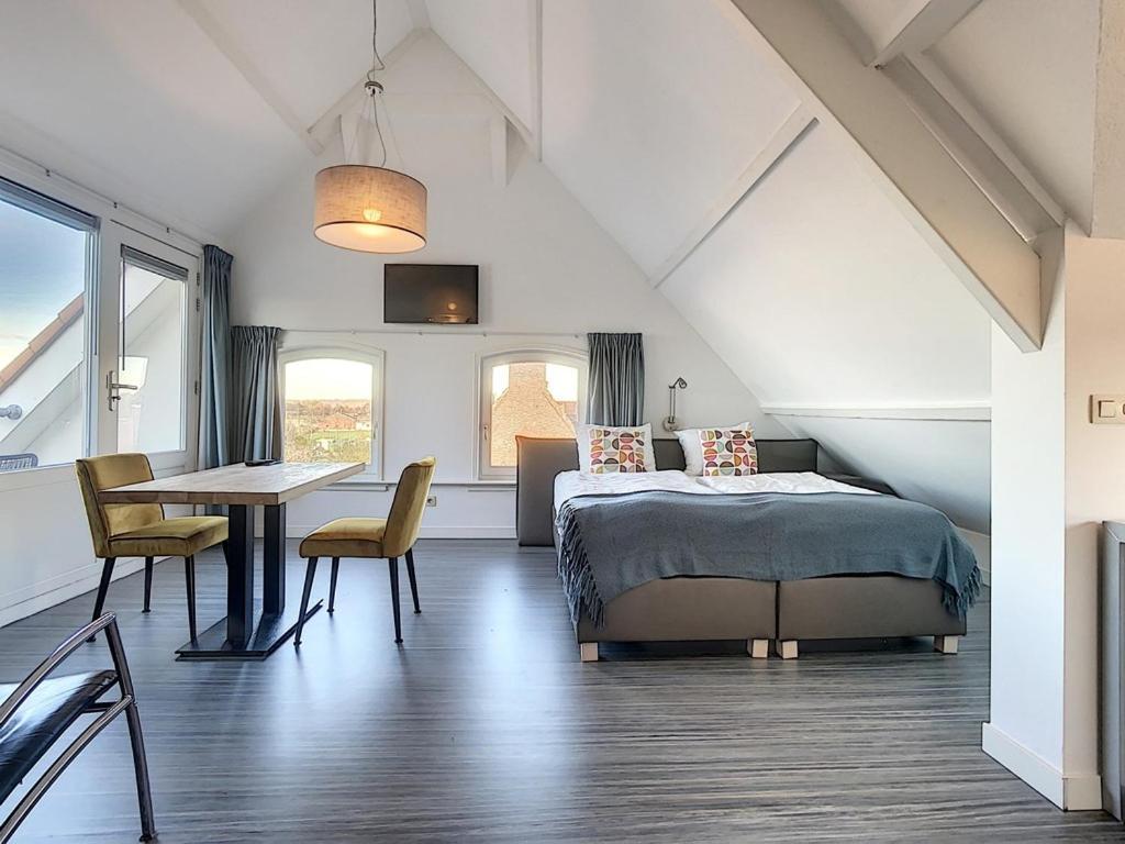The Town Hotel Studios Appartments Zuidzande ภายนอก รูปภาพ