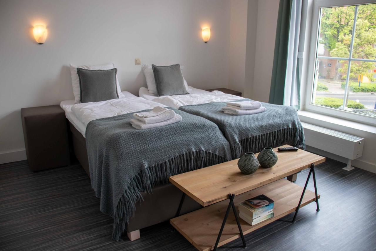 The Town Hotel Studios Appartments Zuidzande ภายนอก รูปภาพ